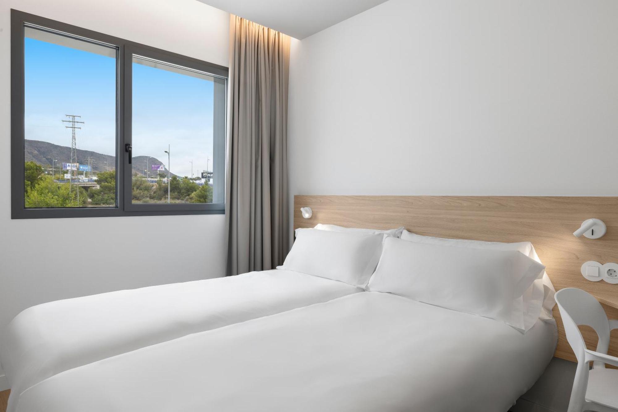 B&B Hotel Benidorm Finestrat Esterno foto